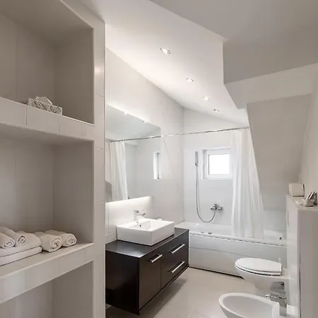 Apartment Penthouse Festina Lente