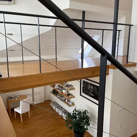 Penthouse Festina Lente Apartment *